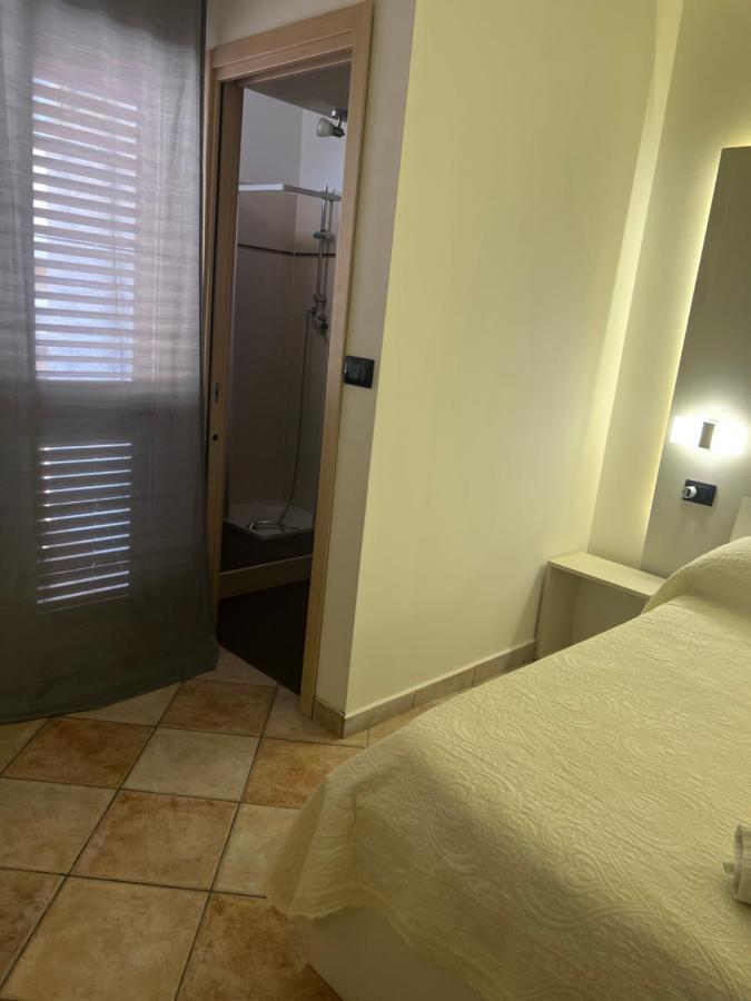 Leone Di Nemea - Νεμέος Λέων Hotel Реджо ди Калабрия Екстериор снимка